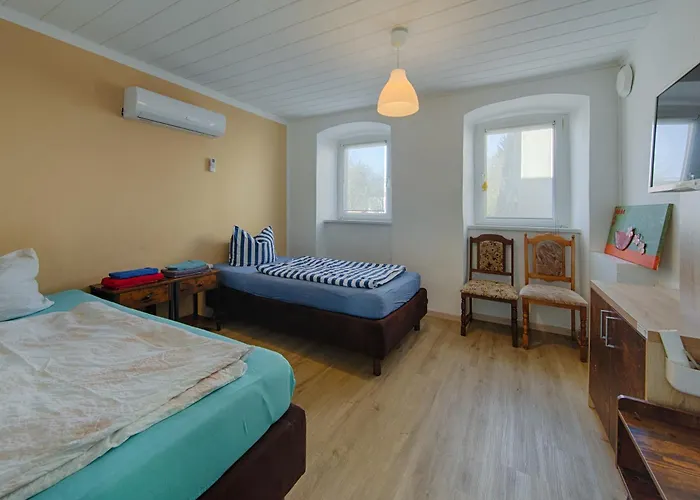 Memleben Luetzower 10 Дом отдыха Kaiserpfalz